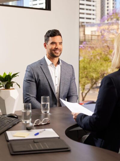 💼 Empleos Ofrecidos